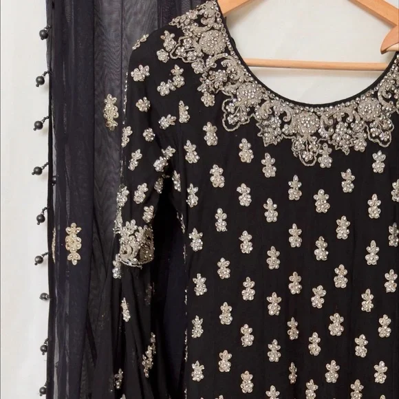 Custom Sharara Pakistani Indian Formal - Picture 2 of 2